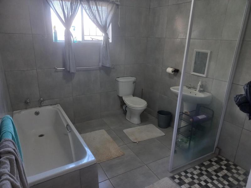 6 Bedroom Property for Sale in Bergsig Eastern Cape